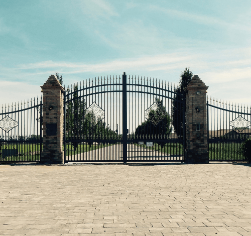 Photo of What Are The Benefits Of Electric Gates For Your Business?