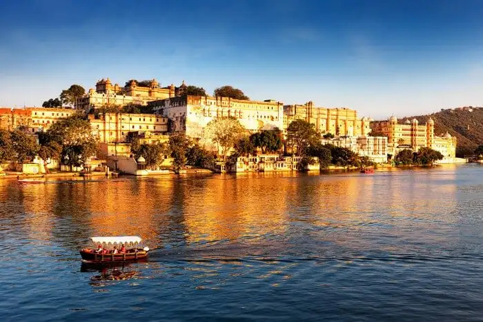 Top 10 Beautiful Lakes Places to visit in Udaipur
